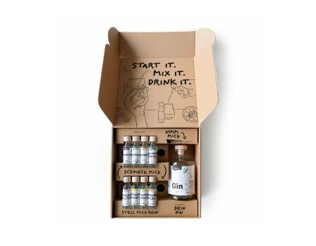MACH DEIN GIN - BOX- 450ML GIN & 160ML Destiallate