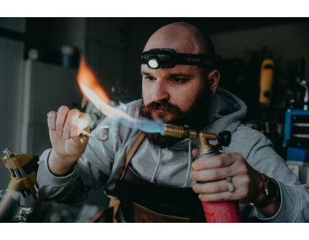 Ledlenser H5R Core Stirnlampe